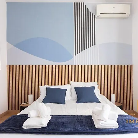 Deluxe 300mt To Metrob, 3 Bdrm-panoramic View Ac Holiday home *