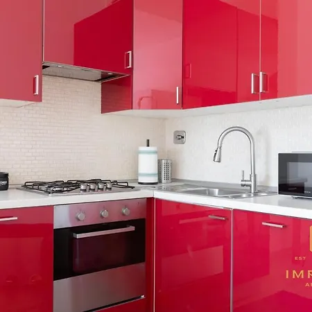 Deluxe 300mt To Metrob, 3 Bdrm-panoramic View Ac * Rome