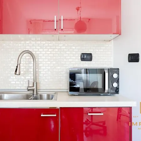 Holiday home Deluxe 300mt To Metrob, 3 Bdrm-panoramic View Ac